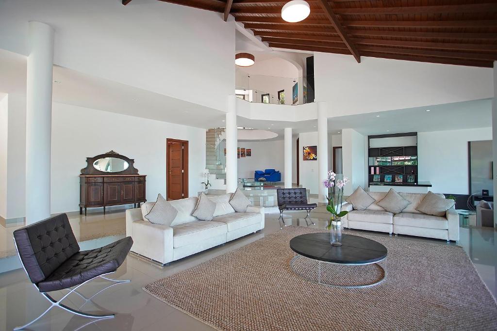  Cliffside Cap Ferrat Boutique Hotel