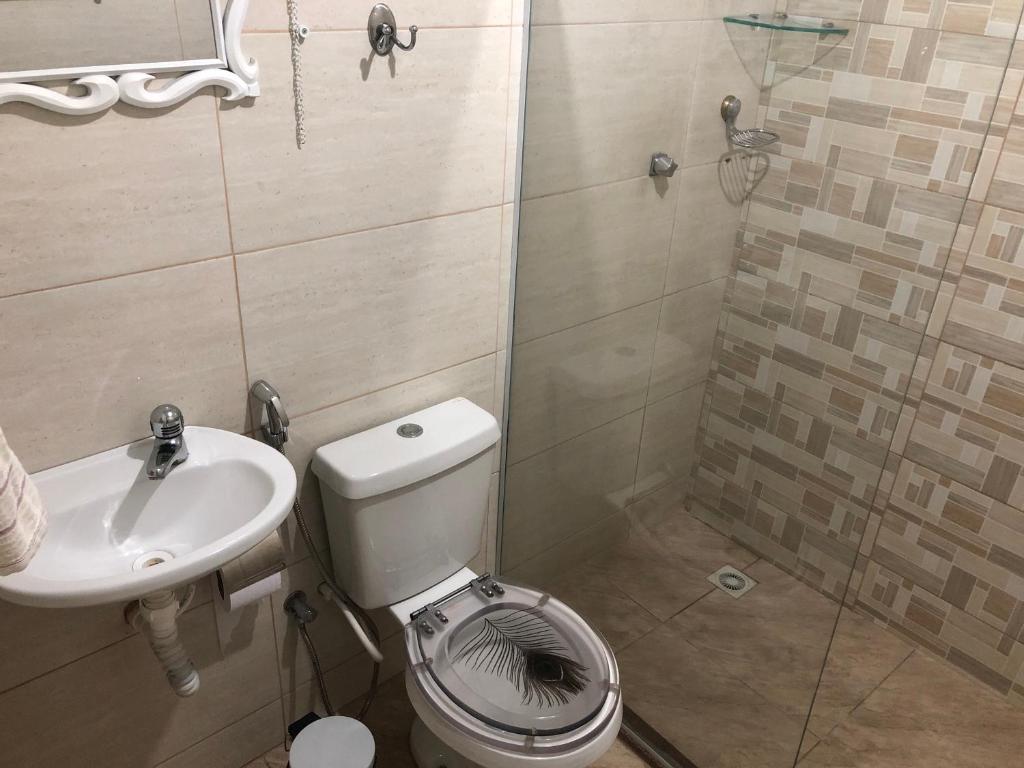 Pousada El Shaddai- Prox a BR 101 e Shopping Patarge - Habitación Familiar De Lujo