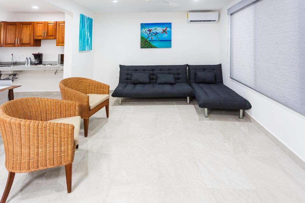 Kaam Accommodations - Two-Bedroom Apartment