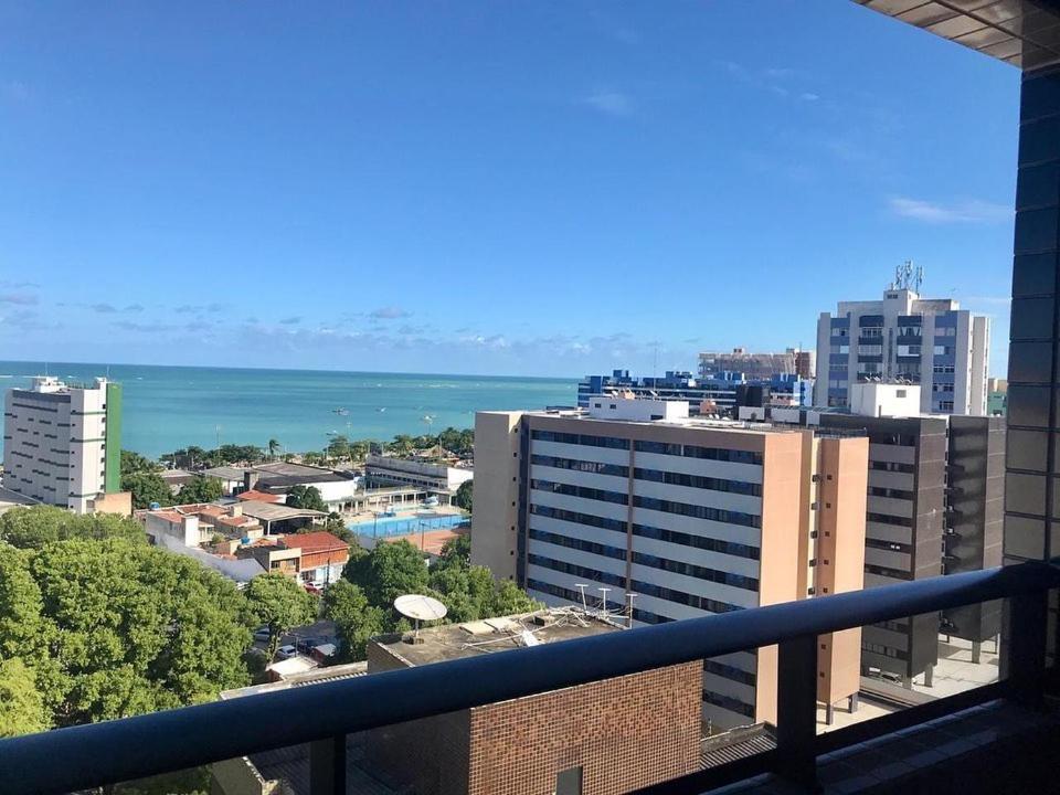  Apartamento novo e requintado próximo à orla de Ponta Verde - Vista para o mar