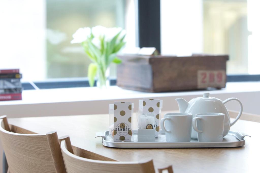 Příslušenství pro přípravu čaje a kávy v ubytování 9Hotel Central