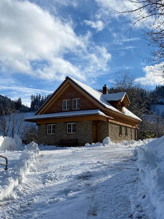 Ferienhaus Haldenmühle - traumhafte Lage mitten in der Natur mit Sauna v zimě