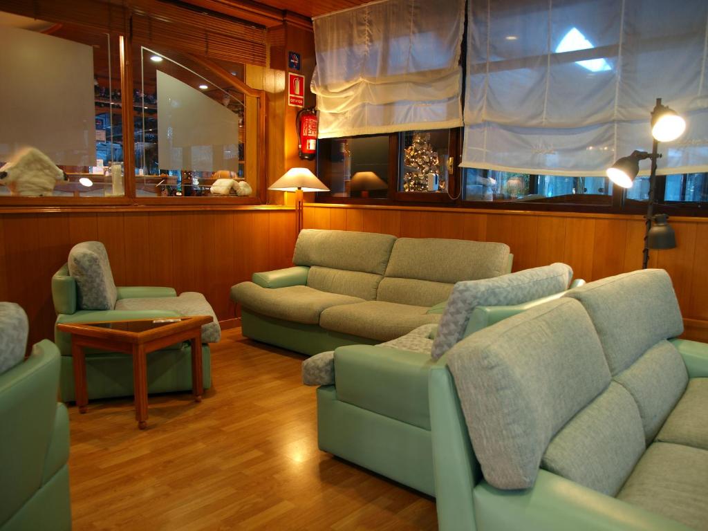 Istumisnurk majutusasutuses Hotel Guillem & Spa