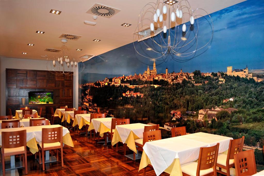 Restaurace v ubytování Hotel Don Felipe