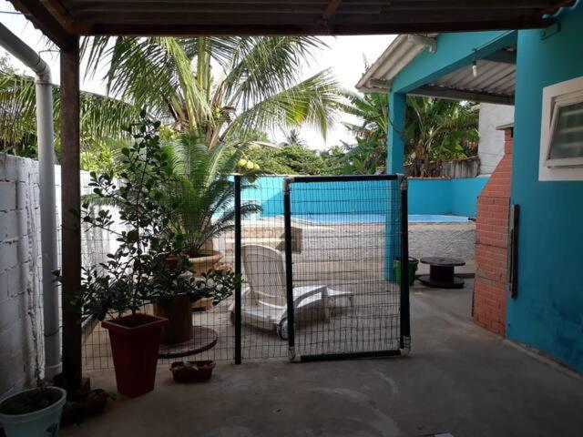  Casa no litoral com piscina.