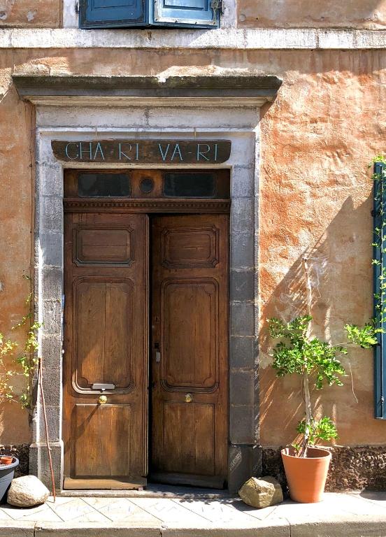 Exteriér nebo vchod ubytování Maison CHA-RI-VA-RI