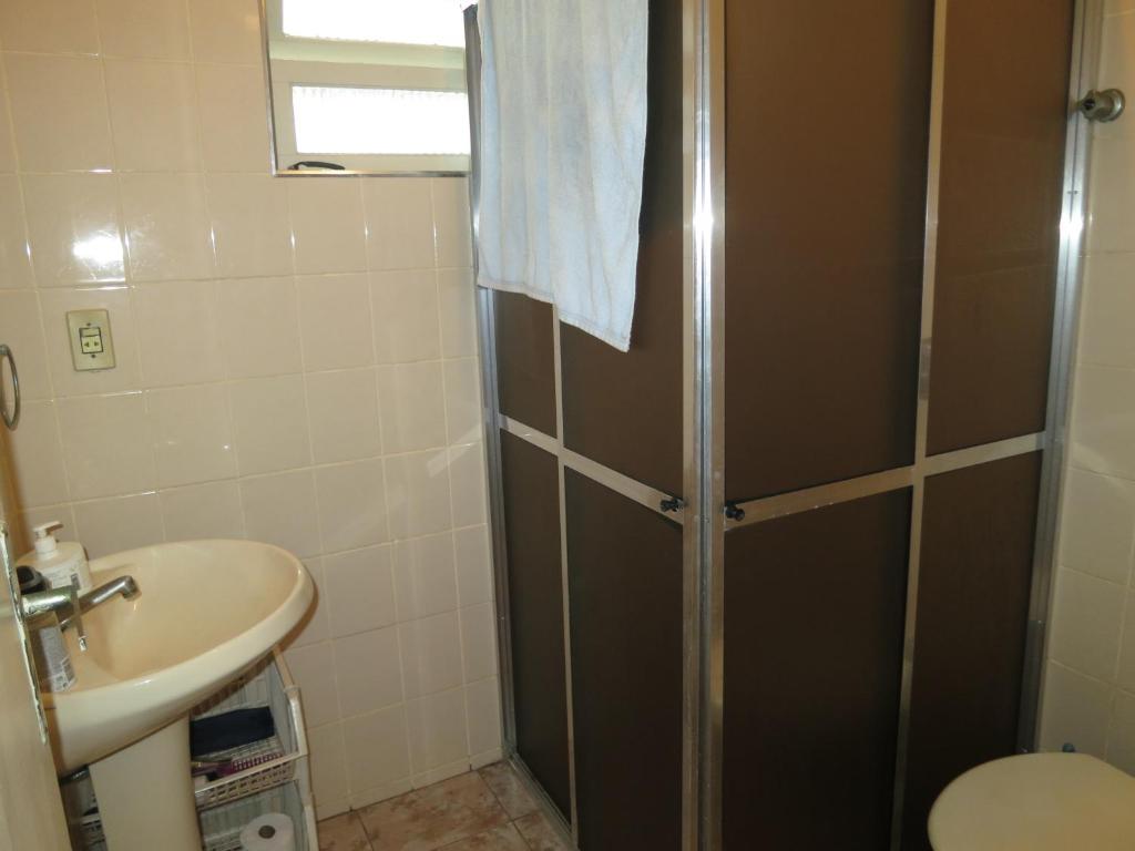  Apto Canto do Forte - Praia Grande - Local Privilegiado - 100 metros da Praia