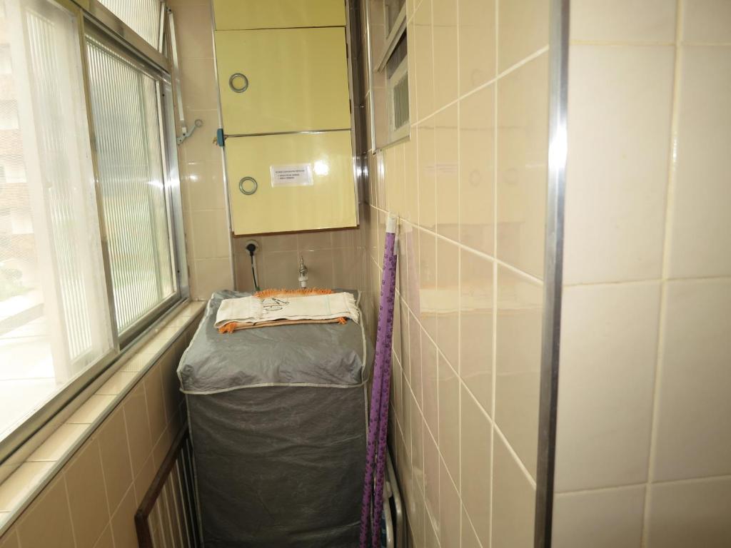  Apto Canto do Forte - Praia Grande - Local Privilegiado - 100 metros da Praia