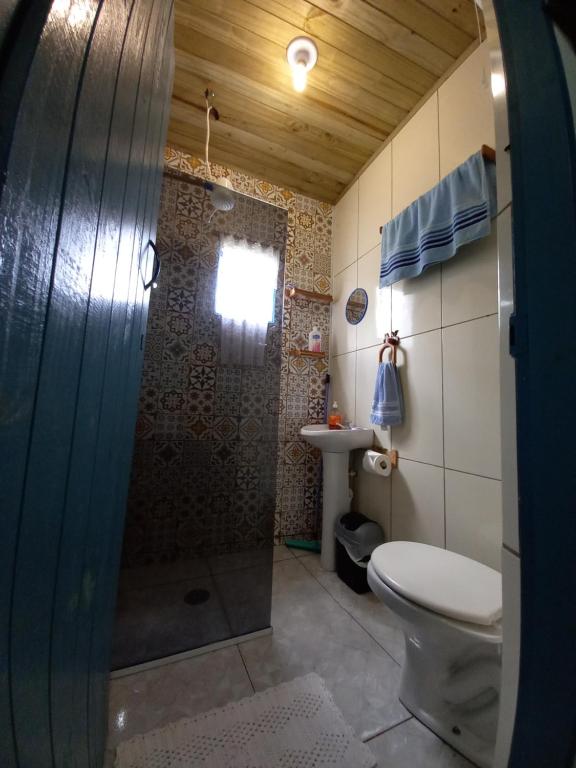 Chalés Encantos de Cunha Amarelo