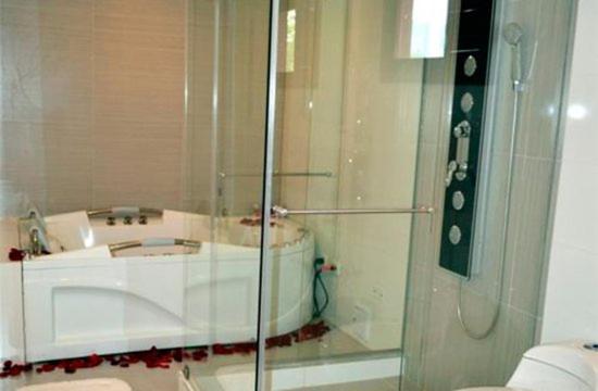 Koupelna v ubytování hotel villa claudia