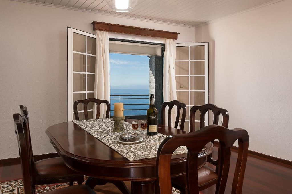 Welcome home, with a fantastic view, sunrise & sunsets - Casa De Tres Dormitorios