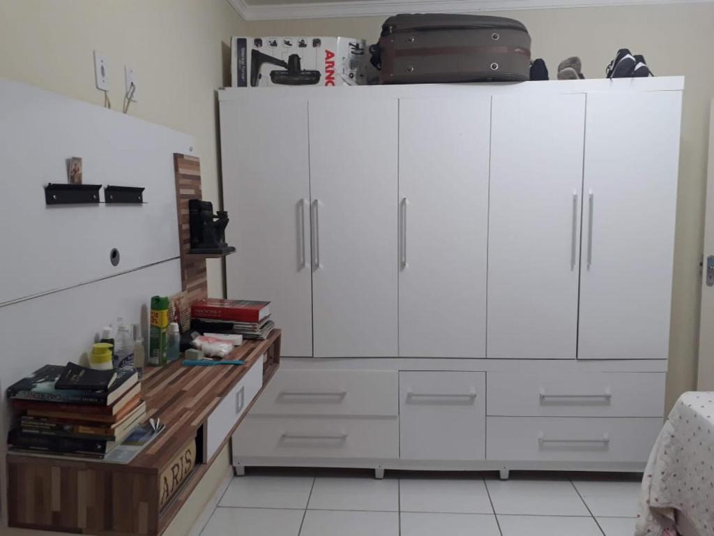  APTO EM UBATUBA - CONDOMÍNIO FECHADO COM PISCINA