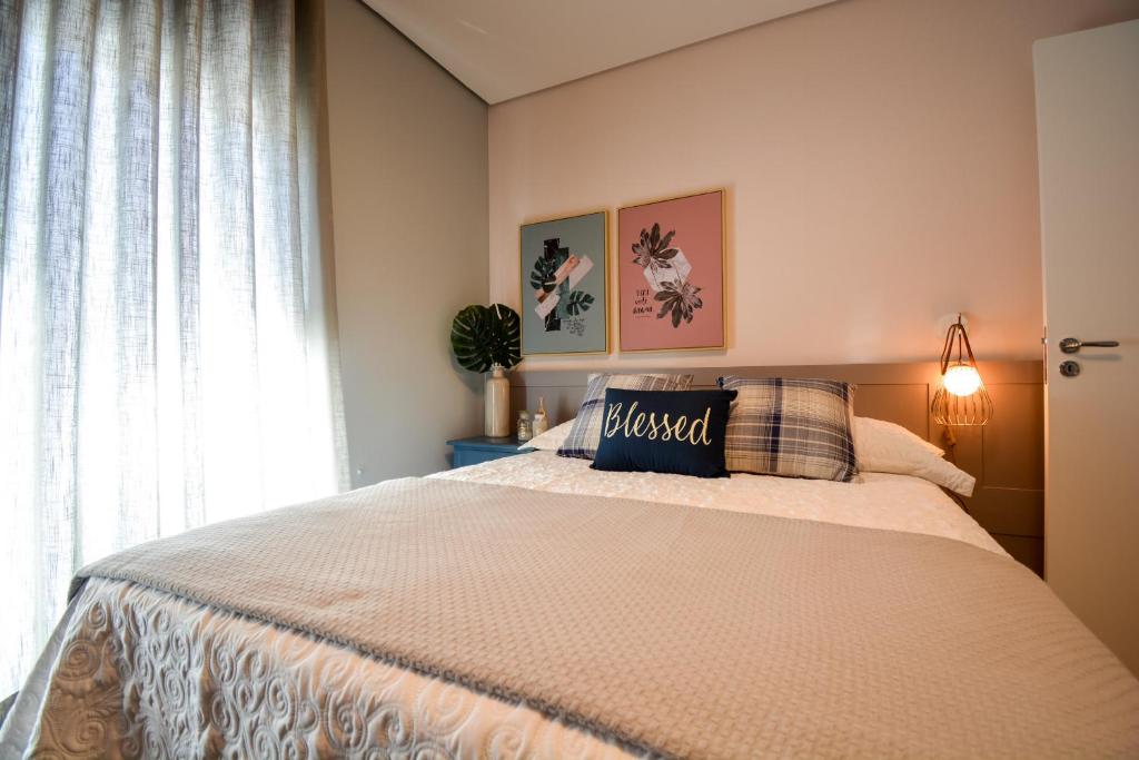 Rosa Apartamento Orquídeas 405 A  Rosa Apartamento Orquídeas 405 A