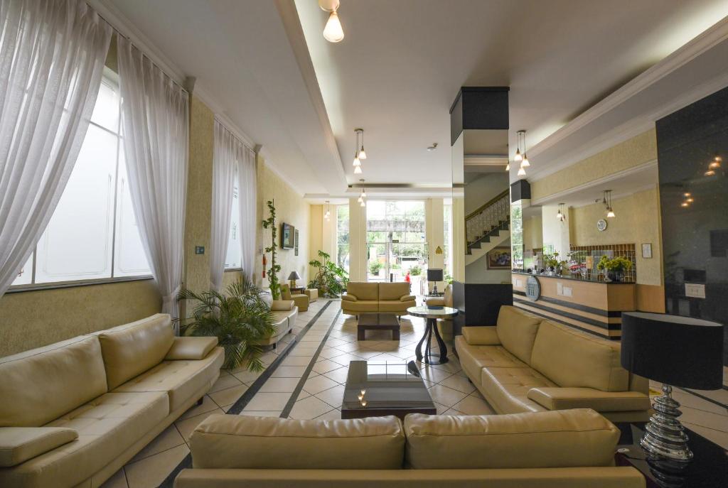 Imperador Hotel