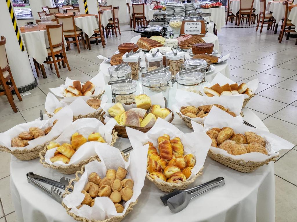  Imperador Hotel
