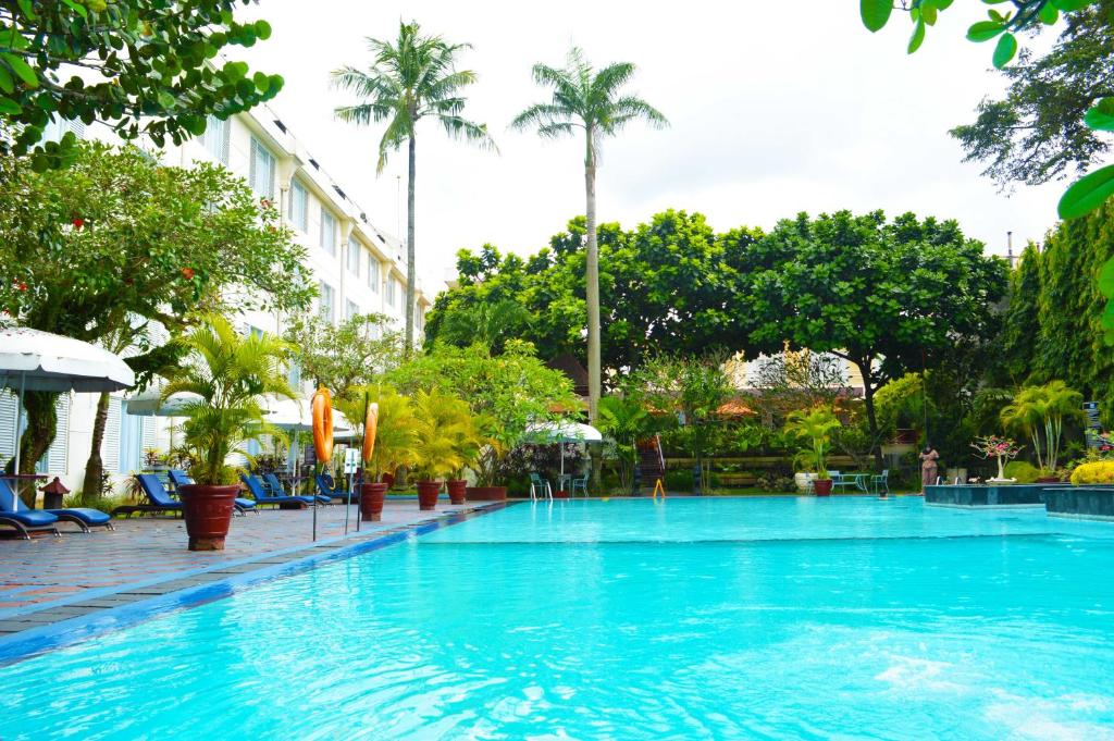 Bassein majutusasutuses Hotel New Saphir Yogyakarta või selle lähedal