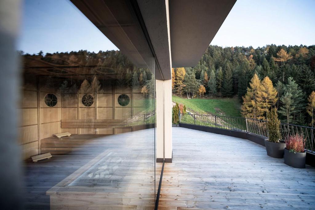 Balkón nebo terasa v ubytování Gfell