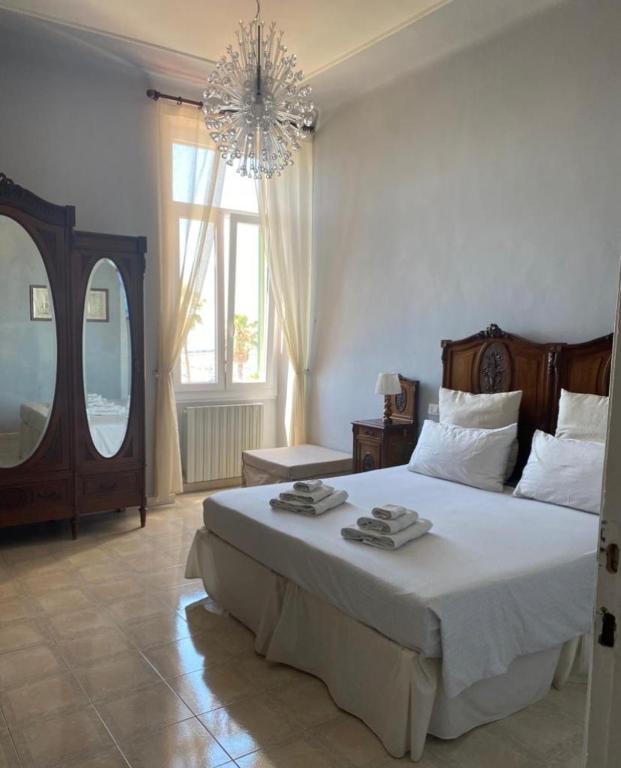 Postel nebo postele na pokoji v ubytování B&b note di mare