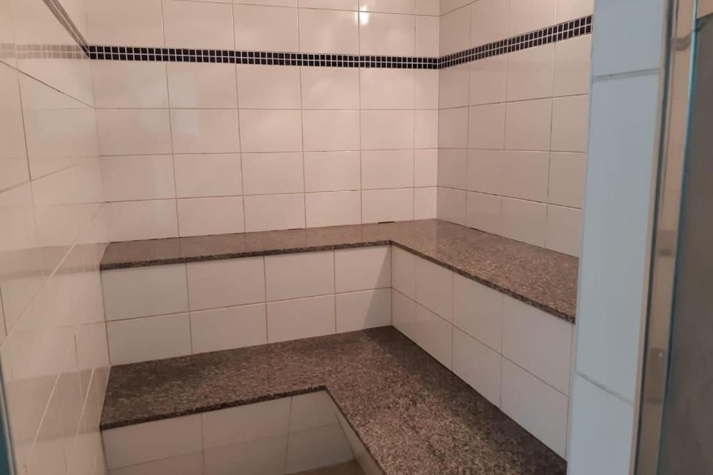  Condomínio Edifício Itapanhau