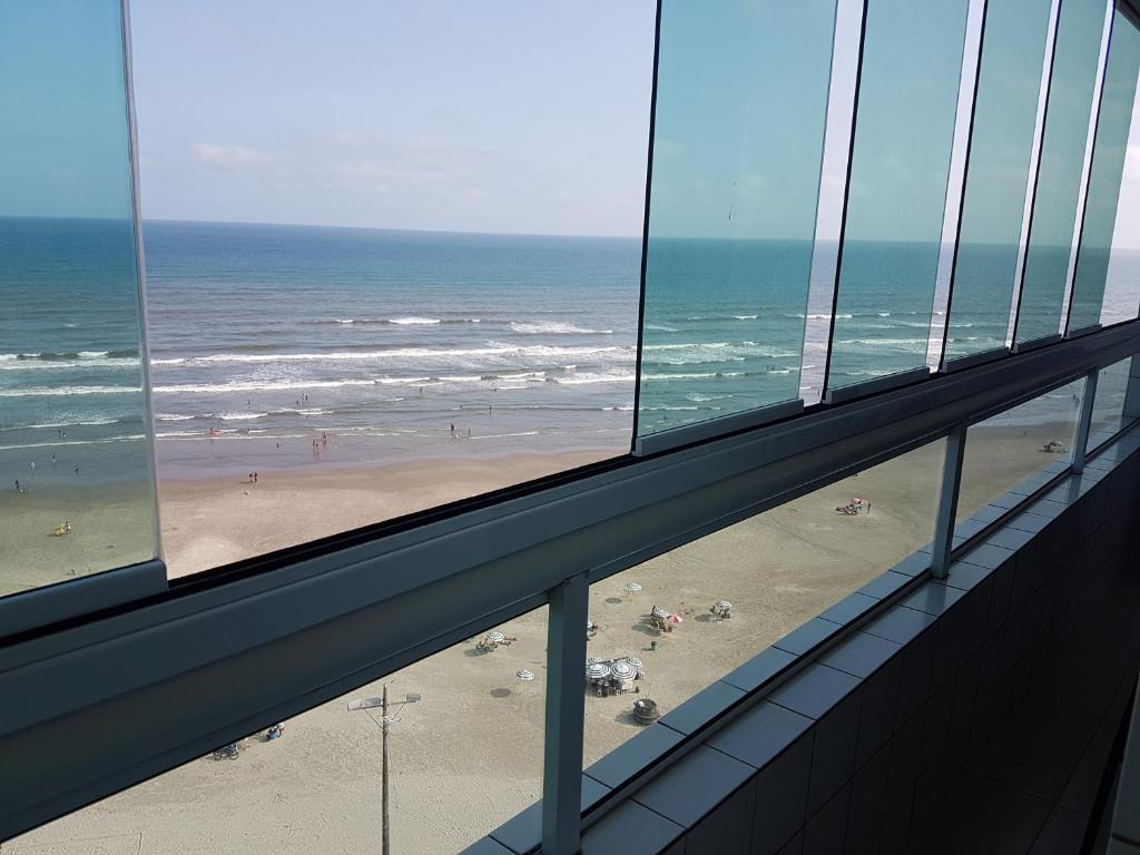  Pedacinho do céu - Frente ao Mar +Varanda Gourmet