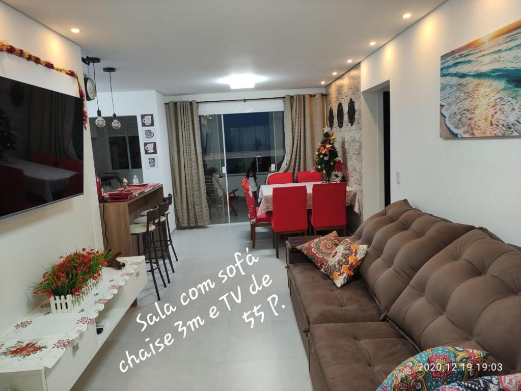 Posezení v ubytování Apto Mobiliado em Penha de frente para o Mar