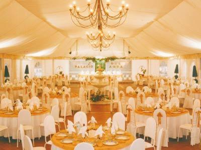 A restaurant or other place to eat at Hotel Don Juan