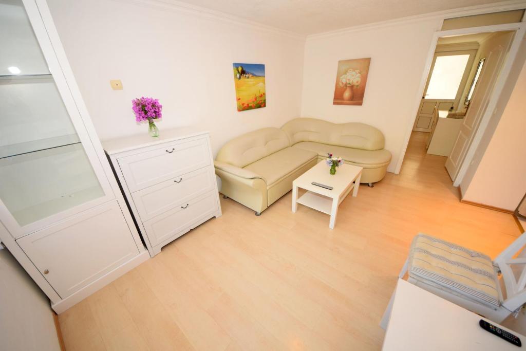 Posedenie v ubytovaní Apartments Cale