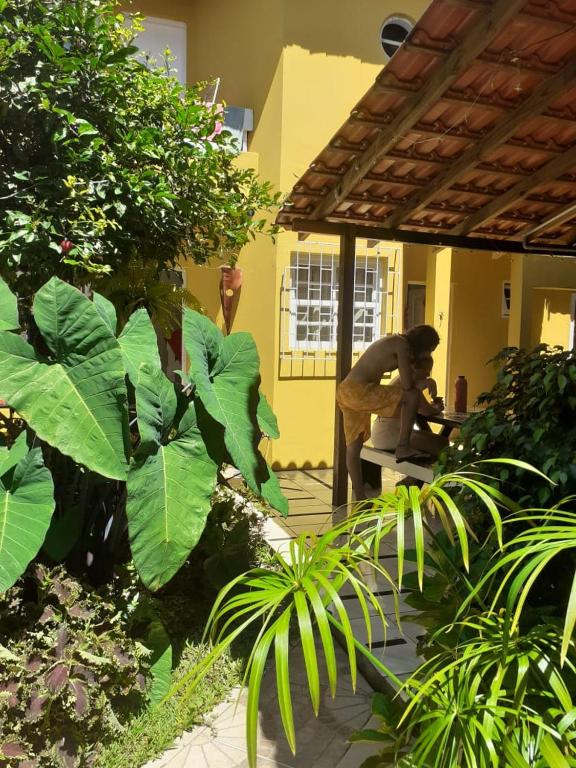  Casas Amarelas