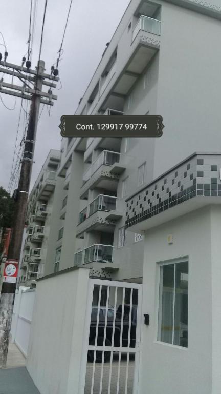  Apartamento na praia grande/$250/vista pro mar/24H portaria