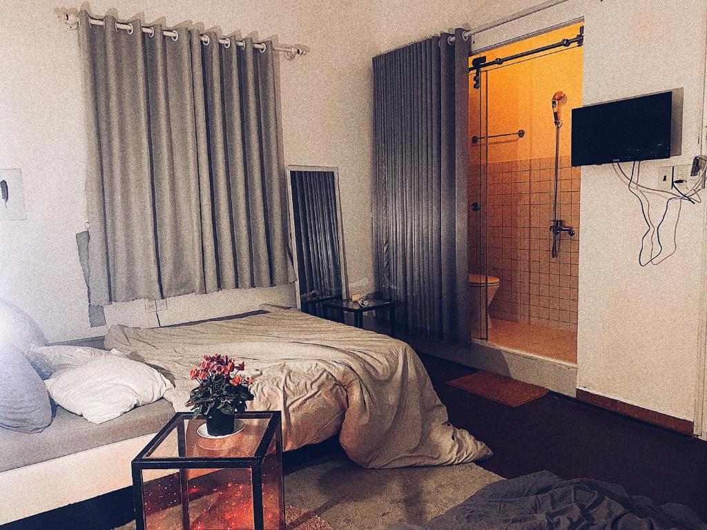 The Balcony BnB - 17