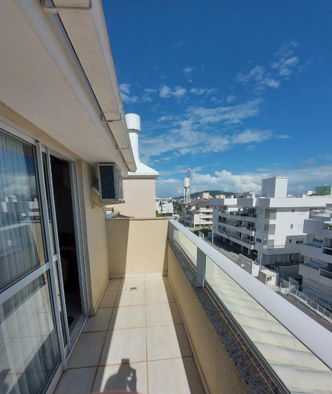  Amplo Apartamento Cobertura Duplex na Praia dos Ingleses com Jacuzzi
