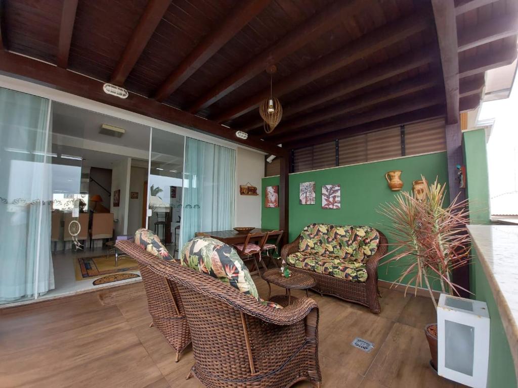  Lindo Apartamento Cobertura na Praia dos Ingleses com Jacuzzi