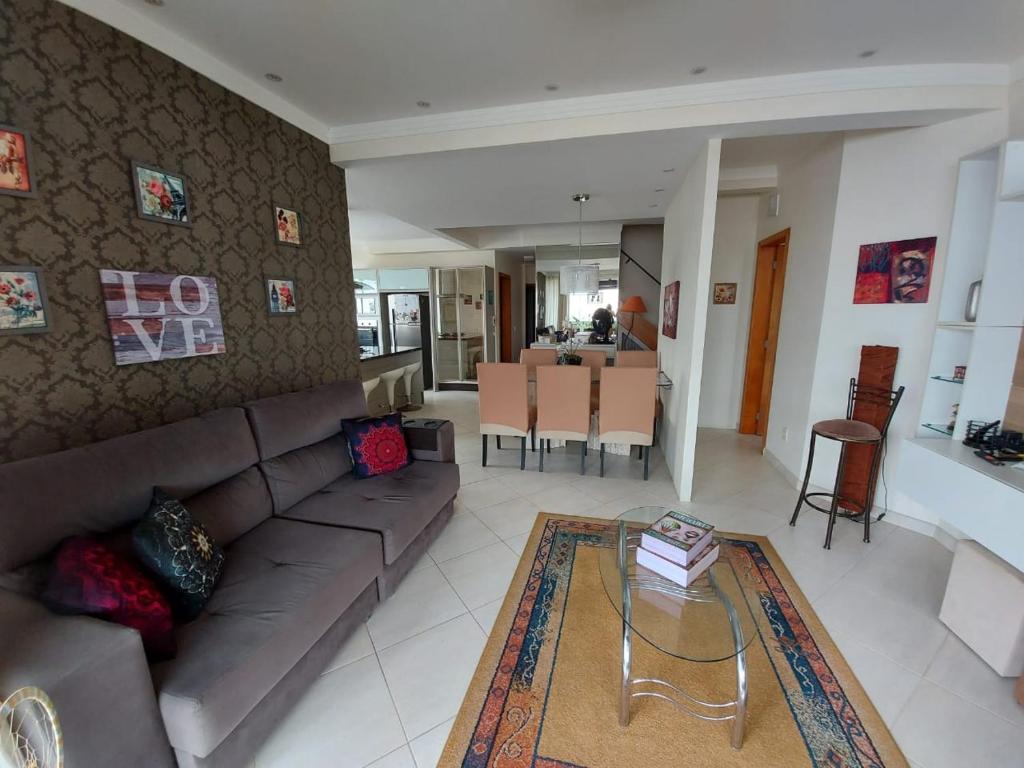  Lindo Apartamento Cobertura na Praia dos Ingleses com Jacuzzi