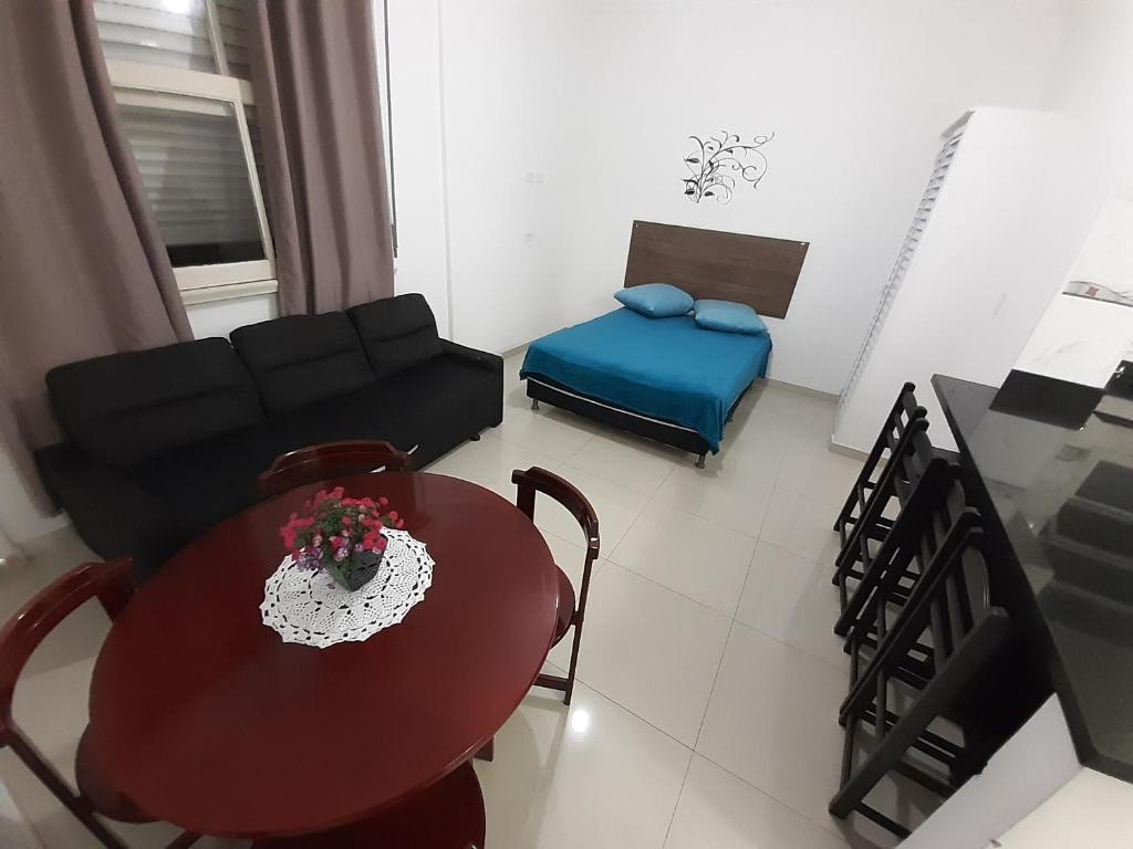  Kitnet Guarujá Pitangueiras (sem garagem)