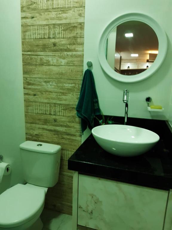 Casa com piscina e SPA a 100m da praia .