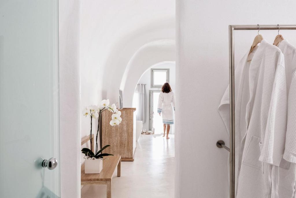 Charisma Suites - 10