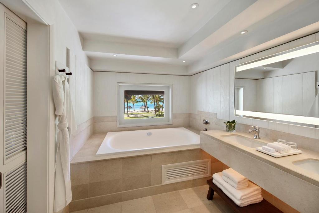 LUX* Le Morne Resort - 7