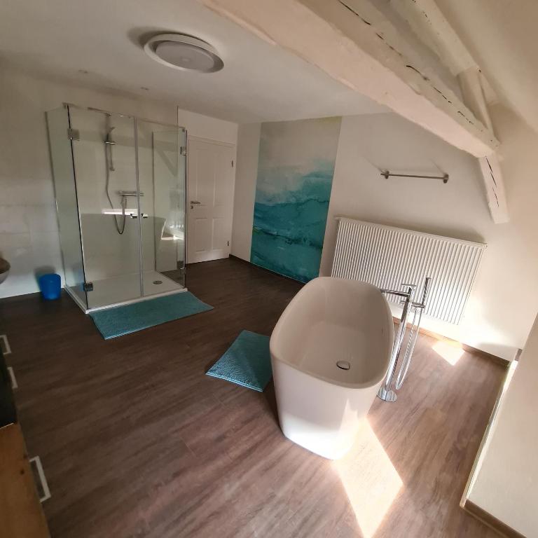 Gästezimmer Treuen - Bed & Breakfast - 11