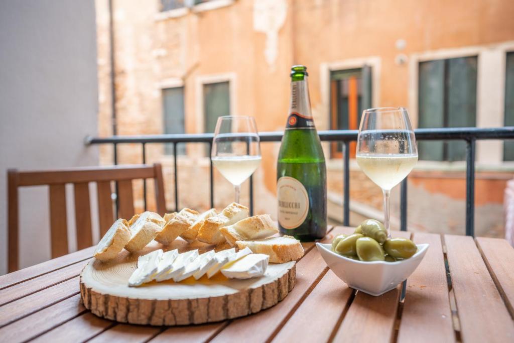 Ca del Mar Venice Luxury Apartments