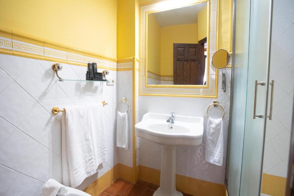 Kúpeľňa v ubytovaní Hotel Soho Boutique Palacio San Gabriel
