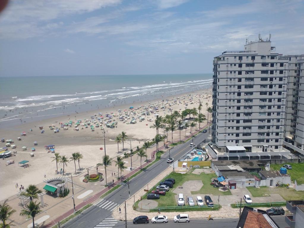  APARTAMENTO PÉ NA AREIA