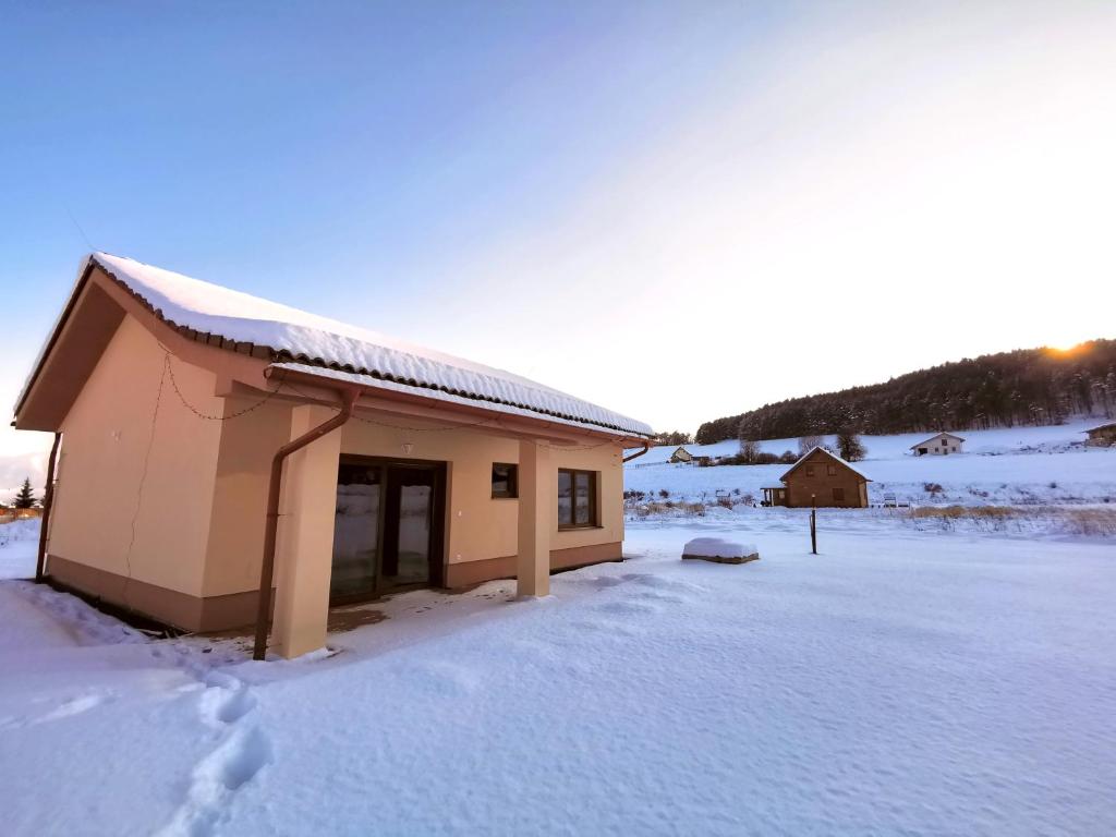 Panorama Home Valča v zimě
