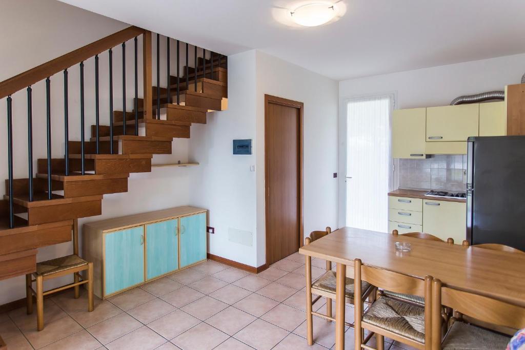 A kitchen or kitchenette at Villaggio Calycanthus