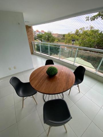  Catu Lake Residence