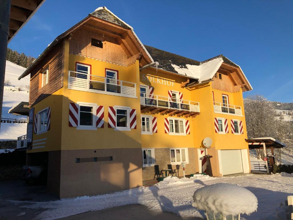 Budova, kde se apartmán nachází