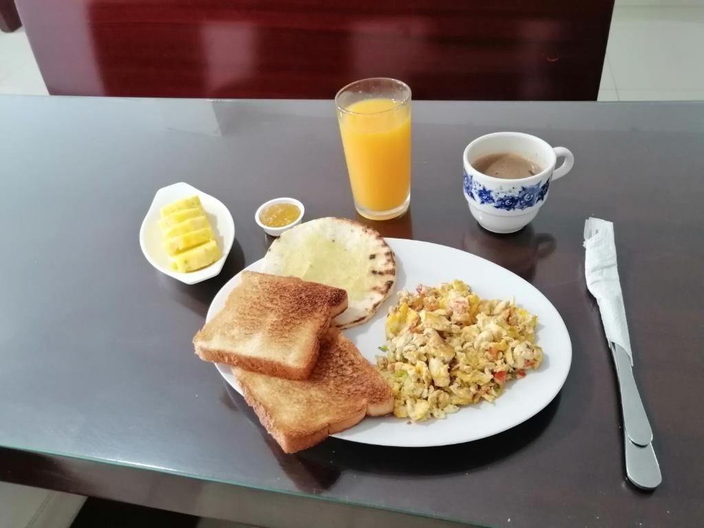 Jídlo v hotelu nebo okolí