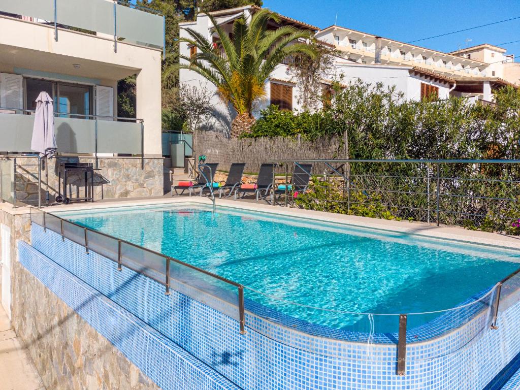 The swimming pool at or close to Adosado Bellavista B By homevillas360