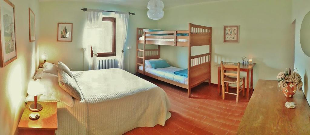 Posteľ alebo postele v izbe v ubytovaní Cà Gennara Agri B&B