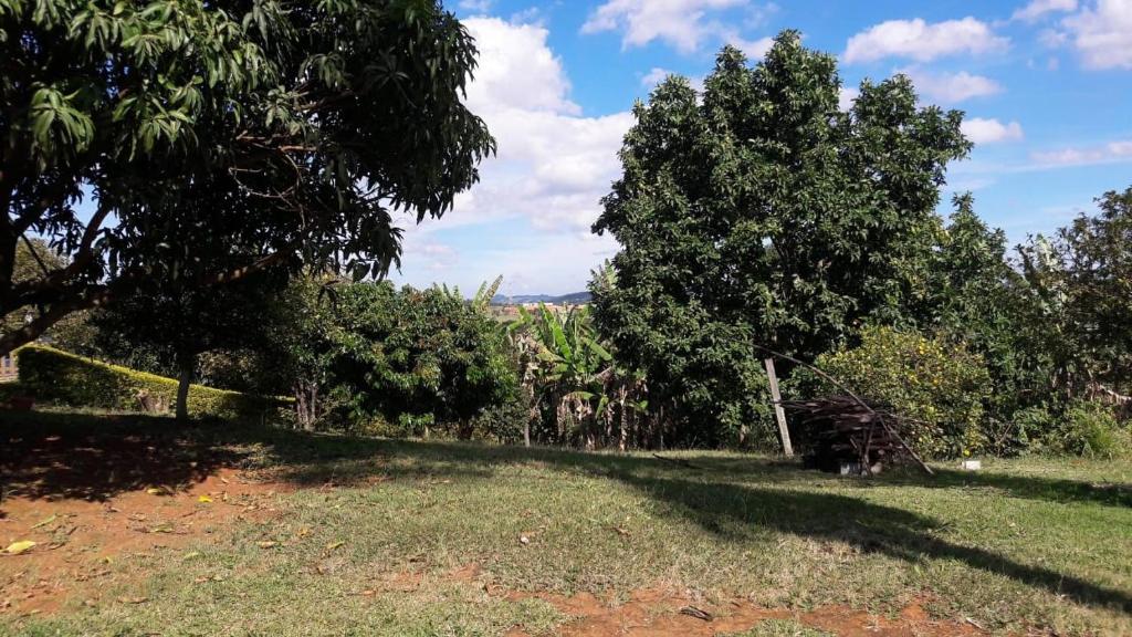  Sitio Beija-Flor Atibaia SP
