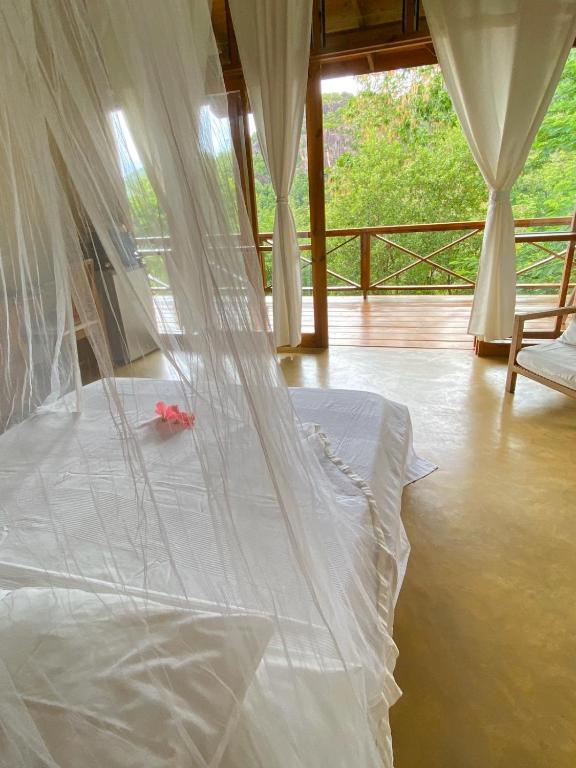 Фотография из галереи Waterfall Accomodation в Порт-Глоде